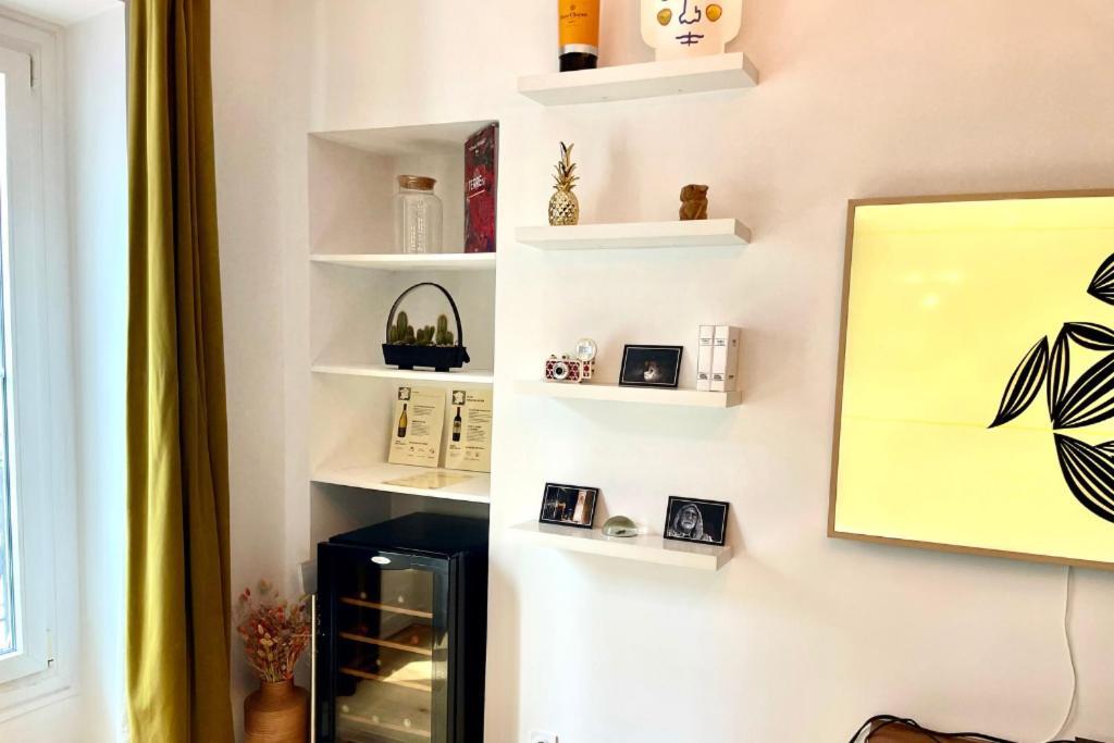 Appartement Elegant & Chic A Parijs Buitenkant foto